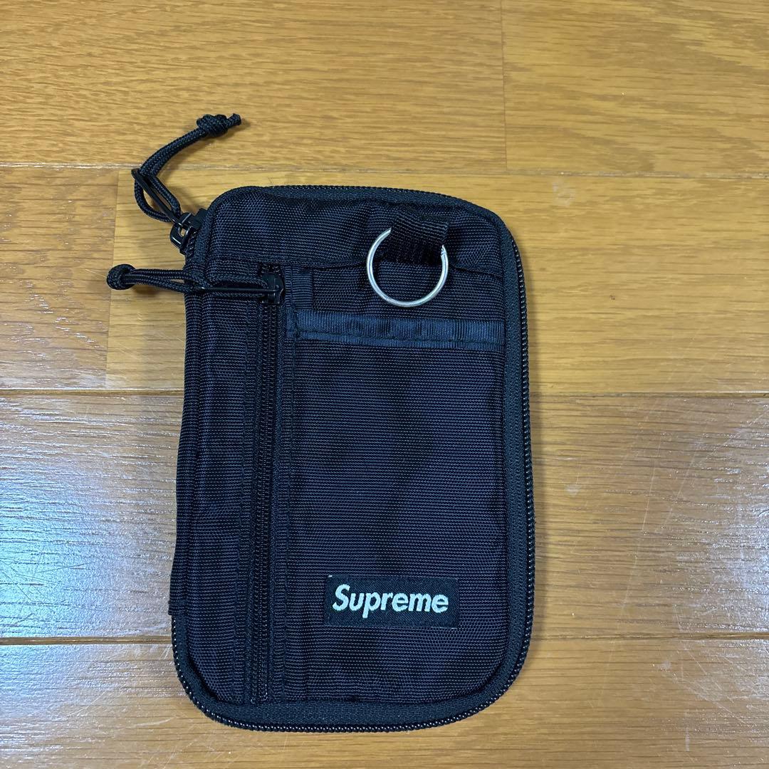 Supreme　シュプリーム　スモール ジップ ポーチ ウォレット