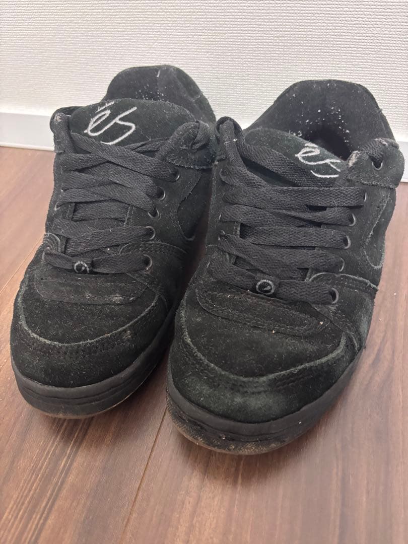 ブラック スエード カジュアルスニーカーes 24.5