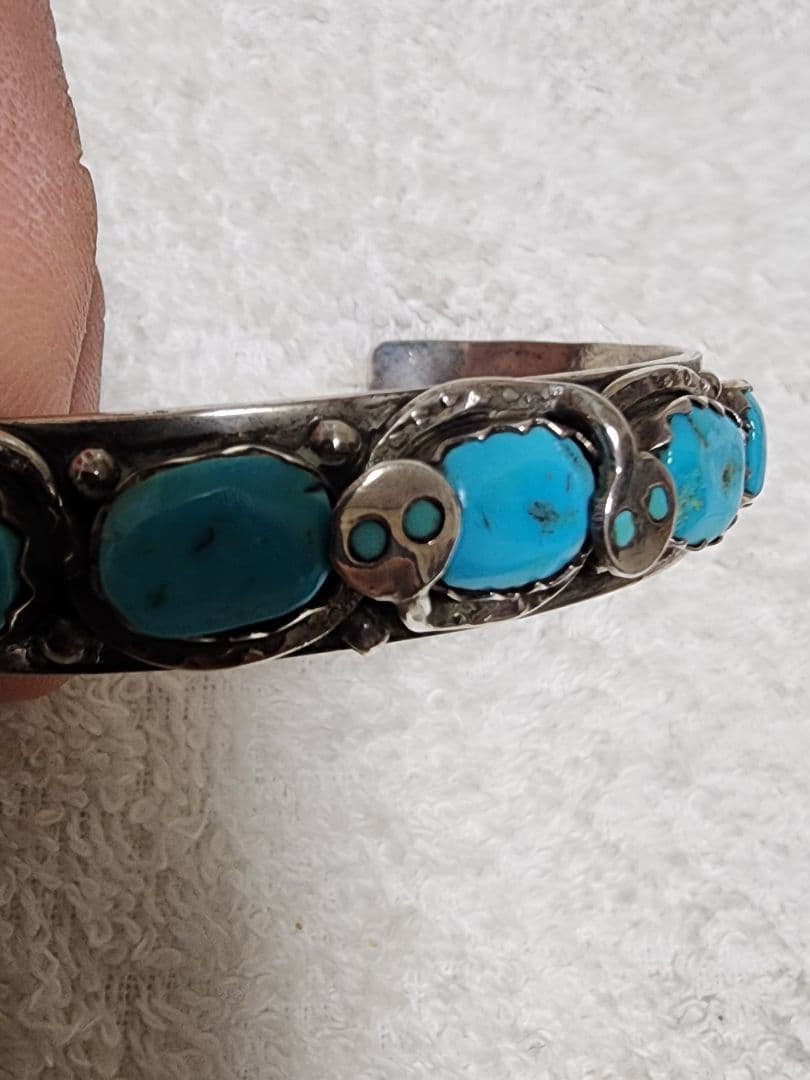 エフィーカラバサ　バングル　Effie Calavaza　シルバー　ズニ族