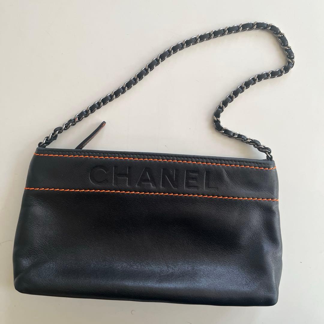 CHANEL チェーンバック