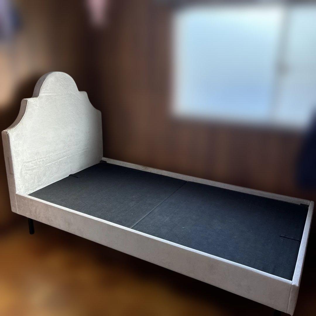 Francfrancフランフラン ブリッサ クラウン セミダブルベッドフレーム