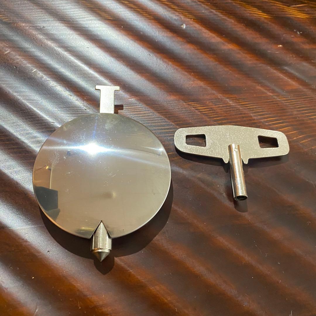 RHYTHM Super Star 30 DAY ゼンマイ時計　カレンダー付