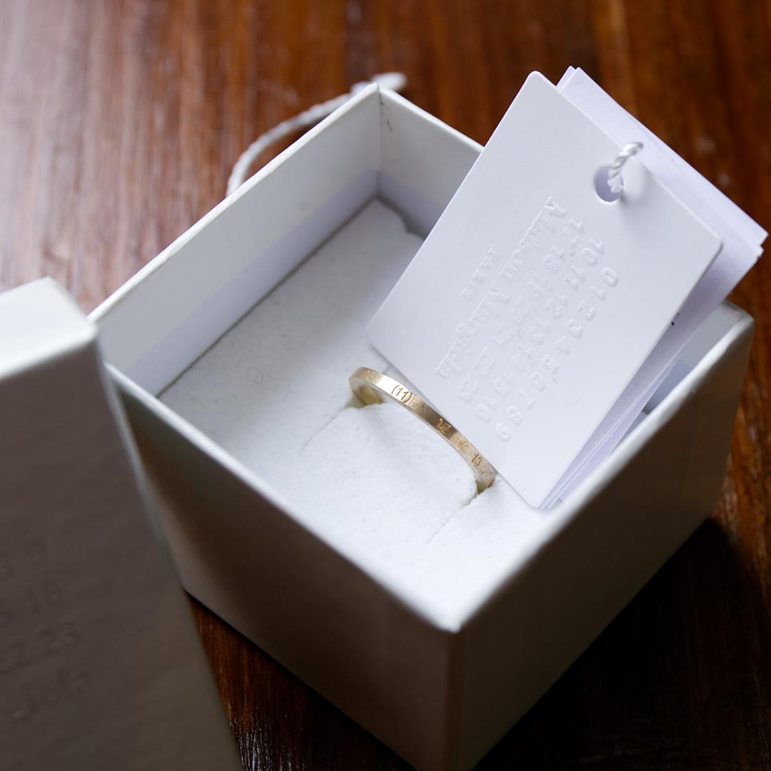 【新品未使用品】Maison Margiela ゴールド ナンバーリング M