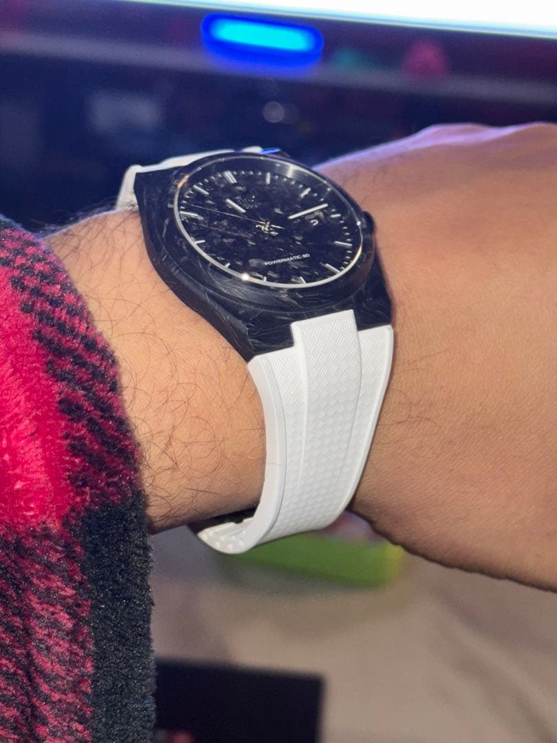 Tissot メンズ 時計　PRX フォージドカーボン