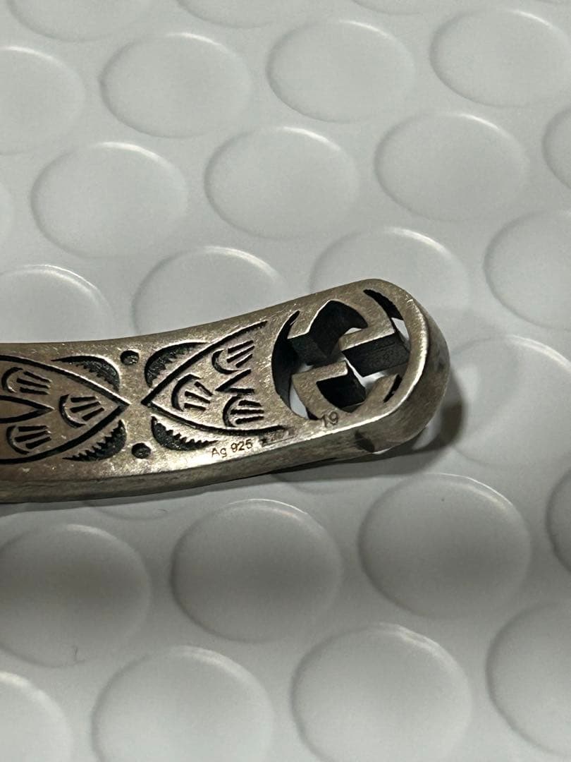 GUCCI インターロッキング エナメルブレスレット