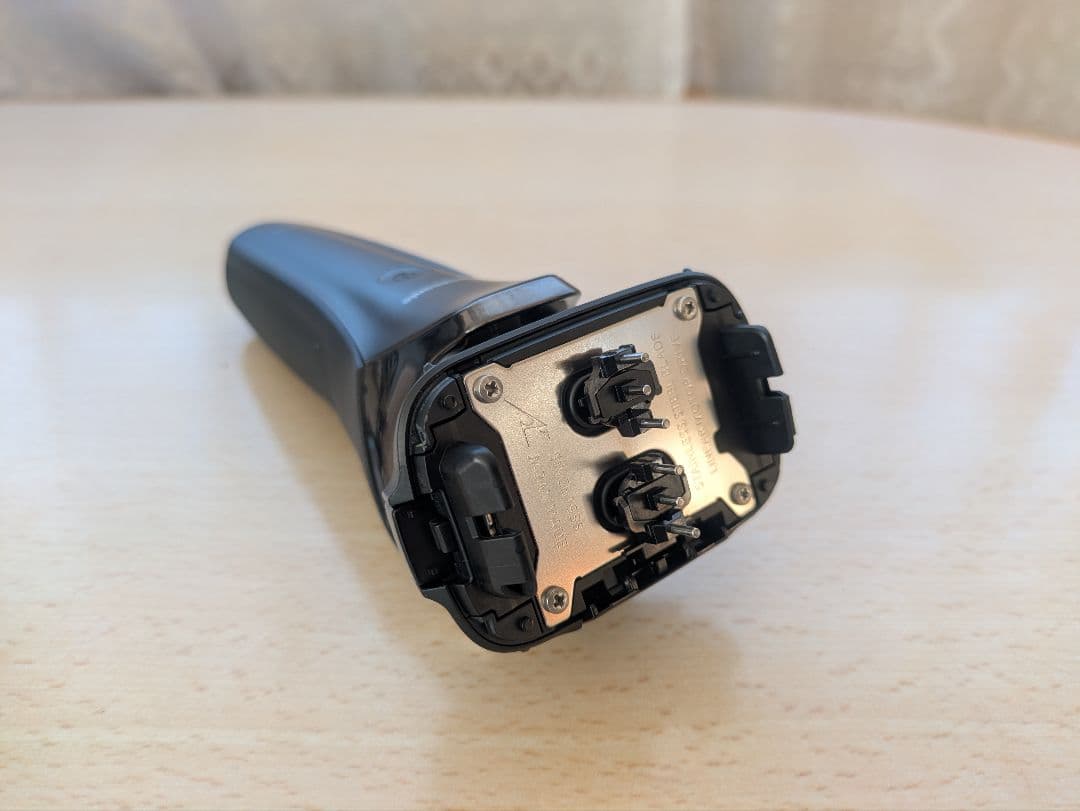 【美品】パナソニック(Panasonic) 6枚刃 ラムダッシュ ES-LS9Q