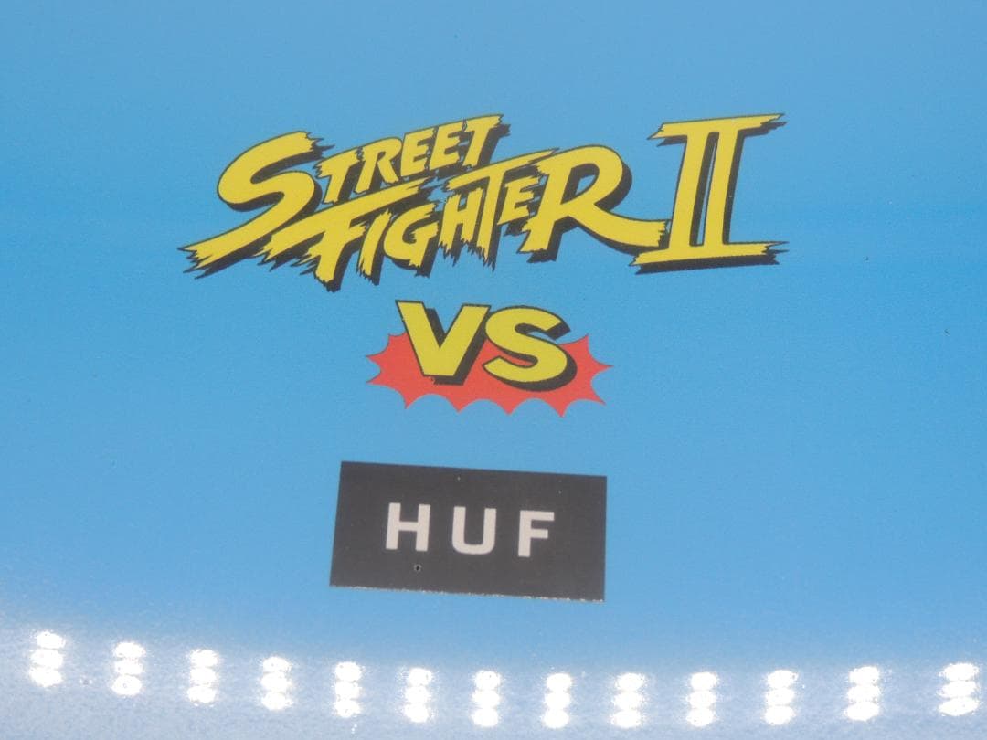 テープ付　正規品 ＨＵＦ×ストリートファイター　コラボ　デッキ　キャミー