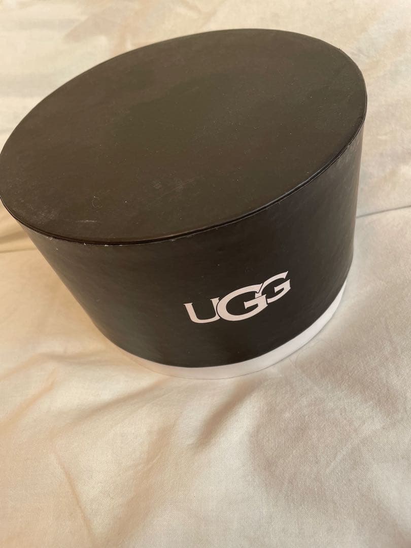 ugg イヤーマフ　ピンククラウド　イヤマフ　ピンク