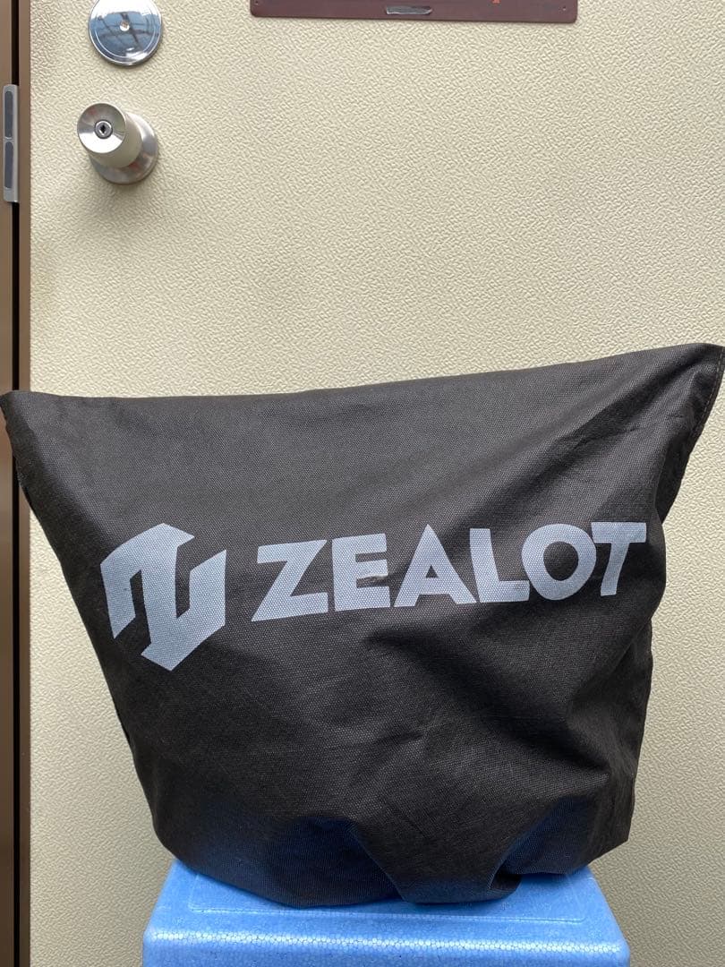 ZEALOTマッドジャンパー2カーボンハイブリッド黒M