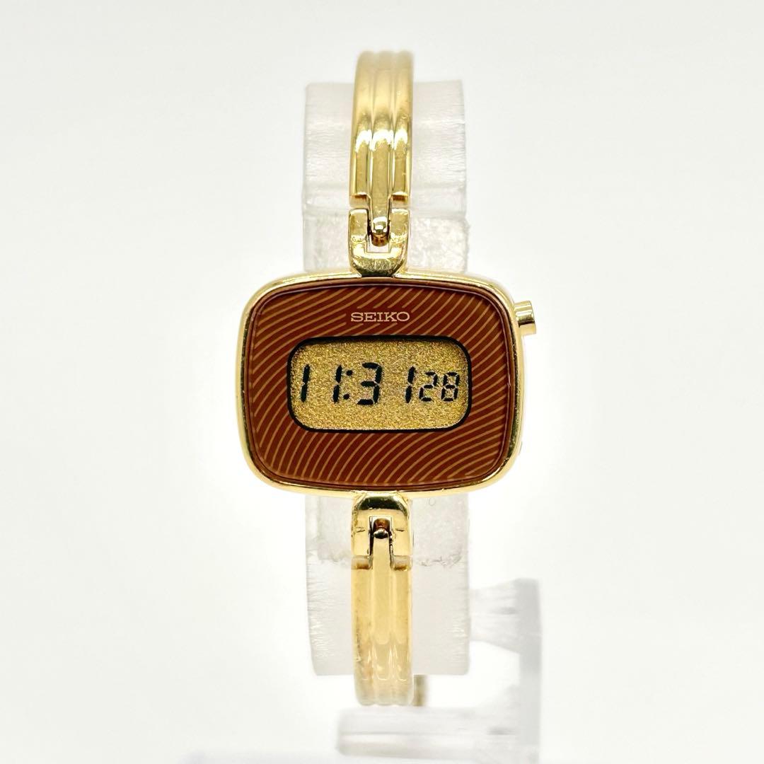 SEIKO セイコー SGP L221-4090 ヴィンテージ デジタル 腕時計