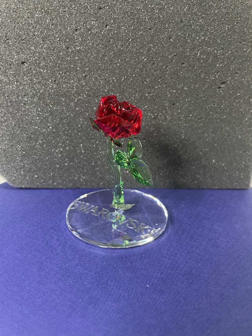 【美品】【一度も飾っていません】スワロフスキー　魔法のバラ　ディズニー