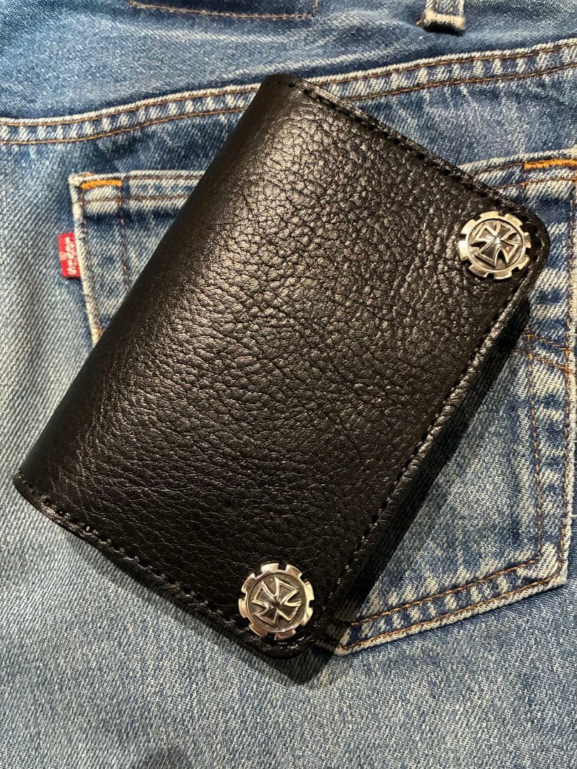 ミドル　トラッカーウォレット　シュリンクレザー　シルバー925 アイアンクロス