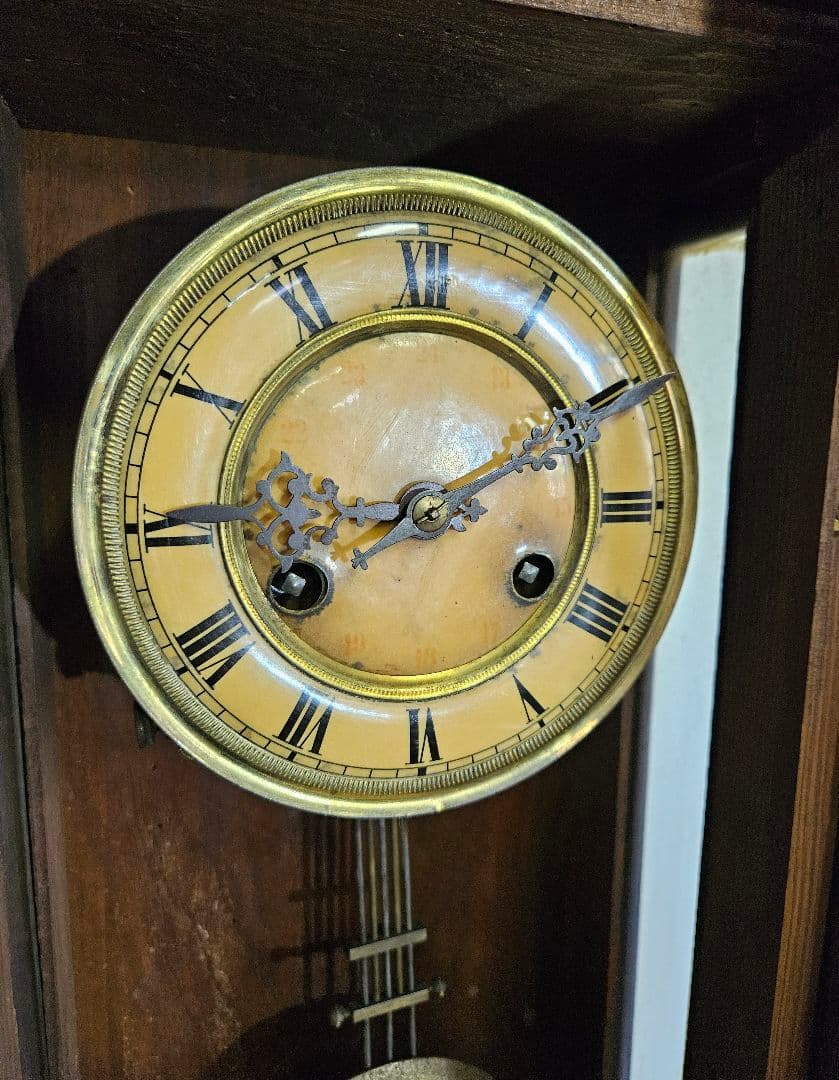 フランスアンティーク 木製の柱時計 琺瑯文字盤 壁掛け 振り子 ウォールクロック