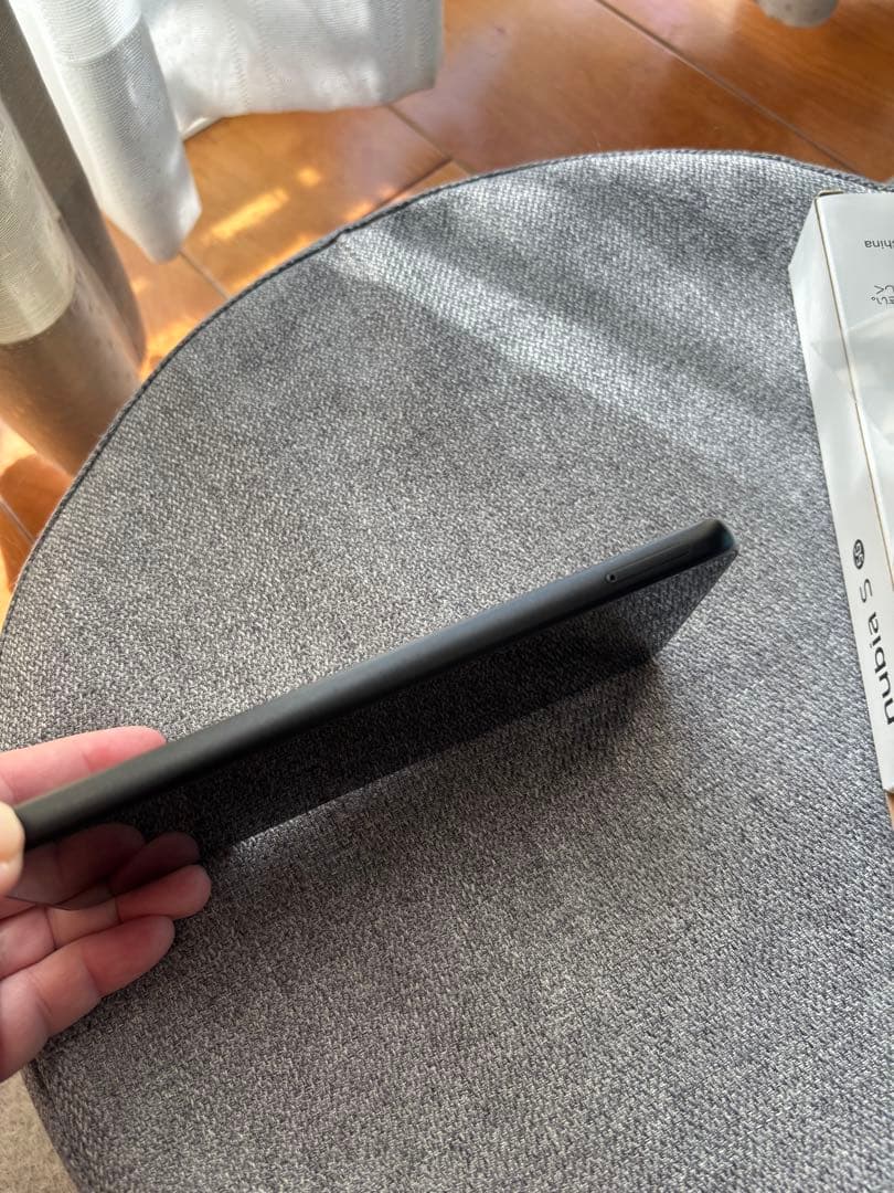 Nubia S ブラック 3カメラ 本体