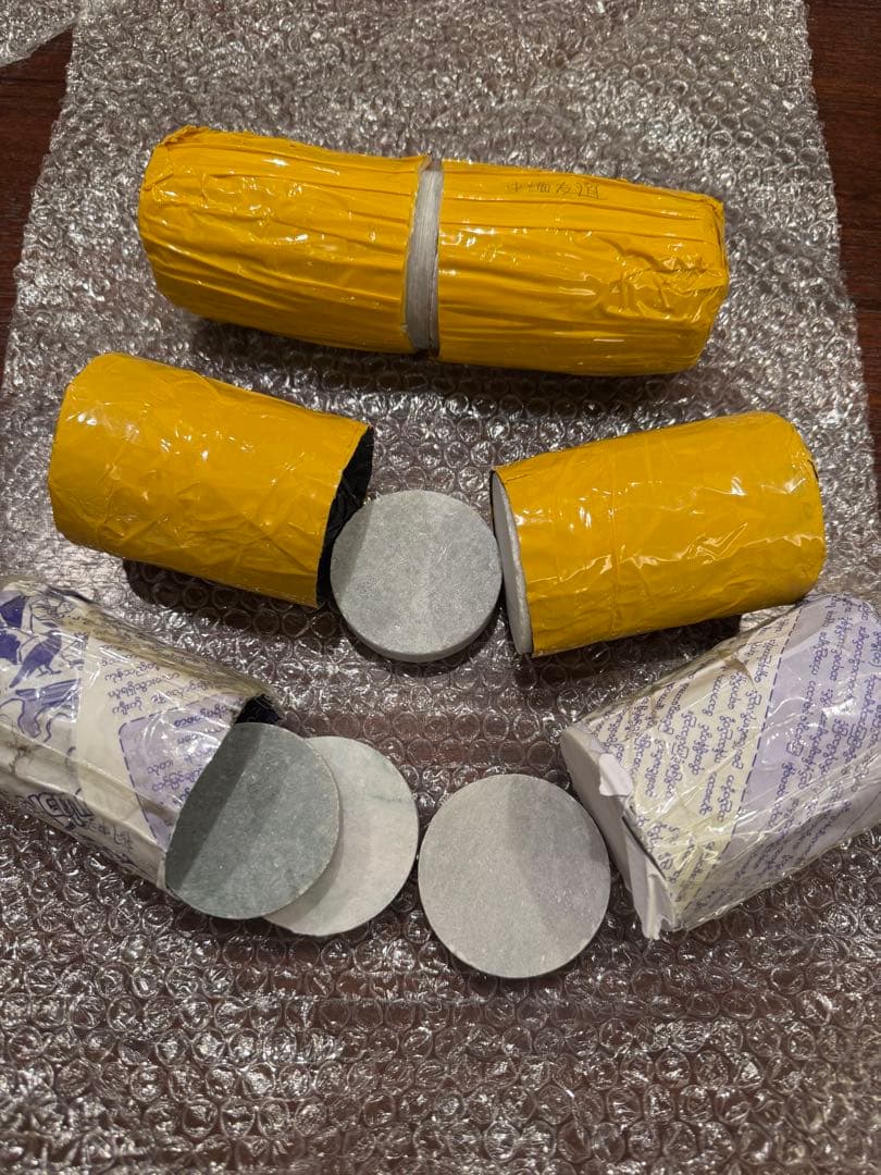 【希少素材・一点限り】翡翠バングル丸抜きパーツ大量セット｜ミャンマー産推定
