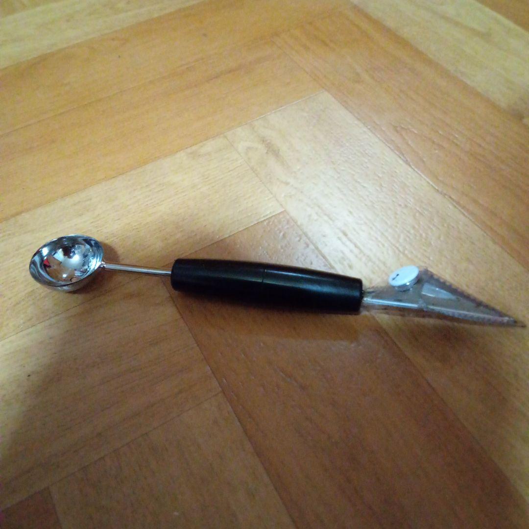 高級包丁４本　フルーツナイフ２本（ケース付）