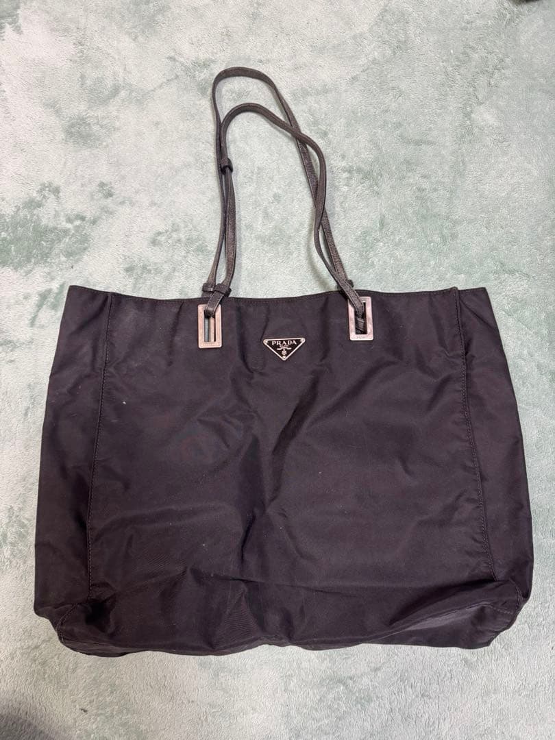PRADA ナイロントートバッグ