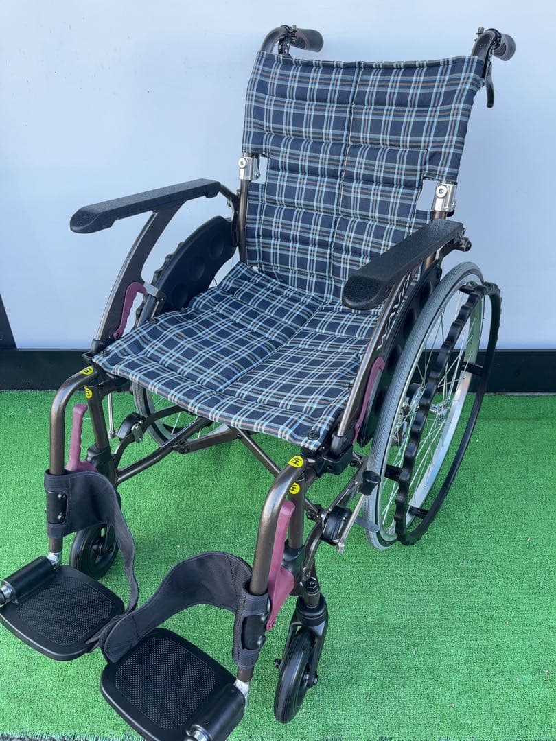 カワムラサイクル WAVIT 自走用車椅子 WAP22-42