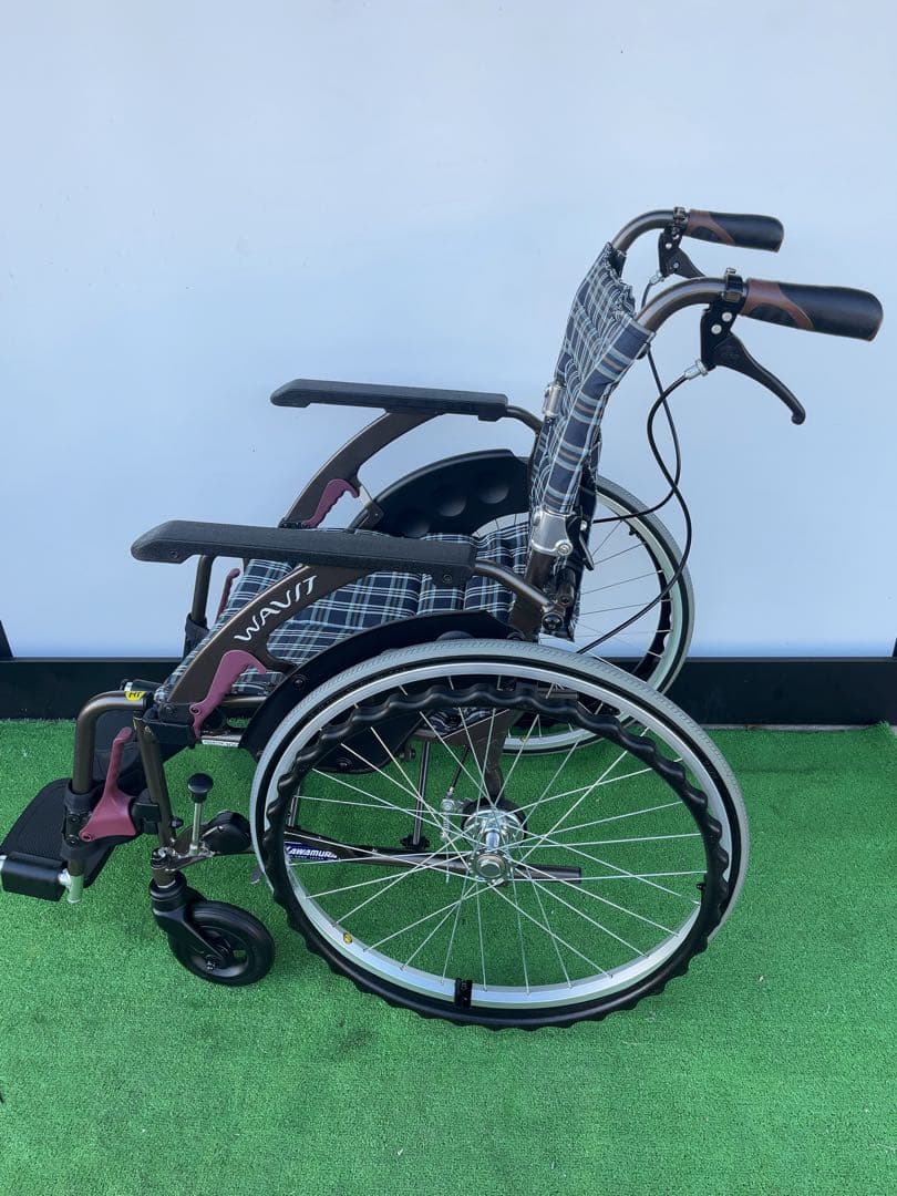 カワムラサイクル WAVIT 自走用車椅子 WAP22-42