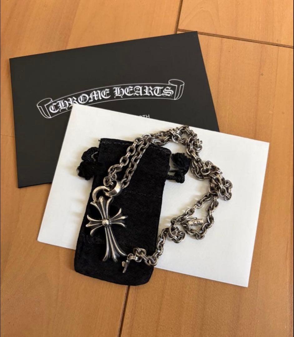ロゼ 　Chrome Hearts chスモールクロス