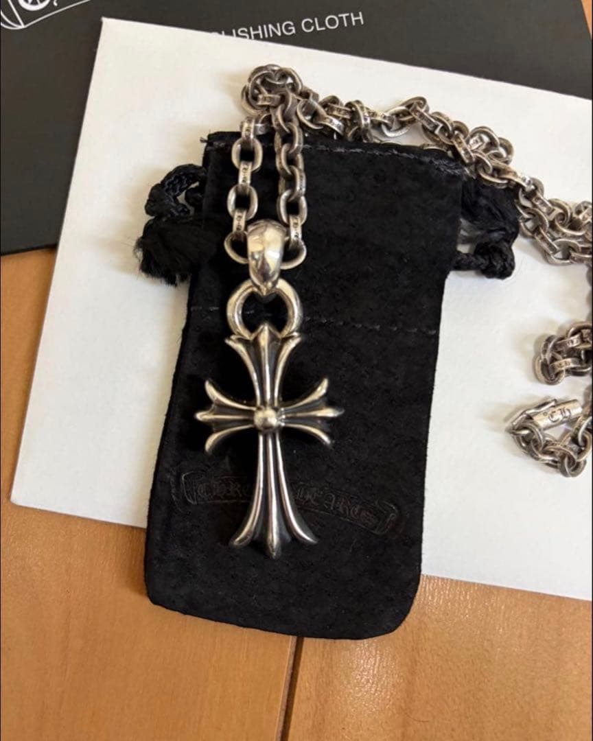 ロゼ 　Chrome Hearts chスモールクロス