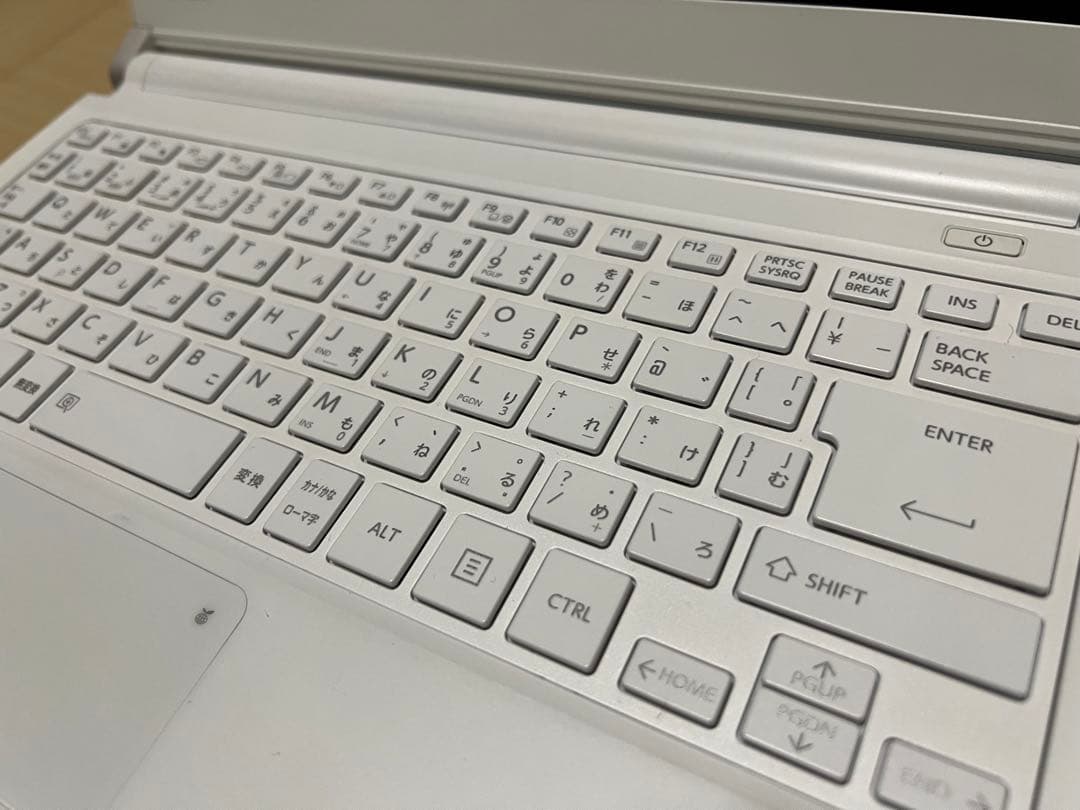 dynabook RZ73/CW 電源アダプタ付 windows10