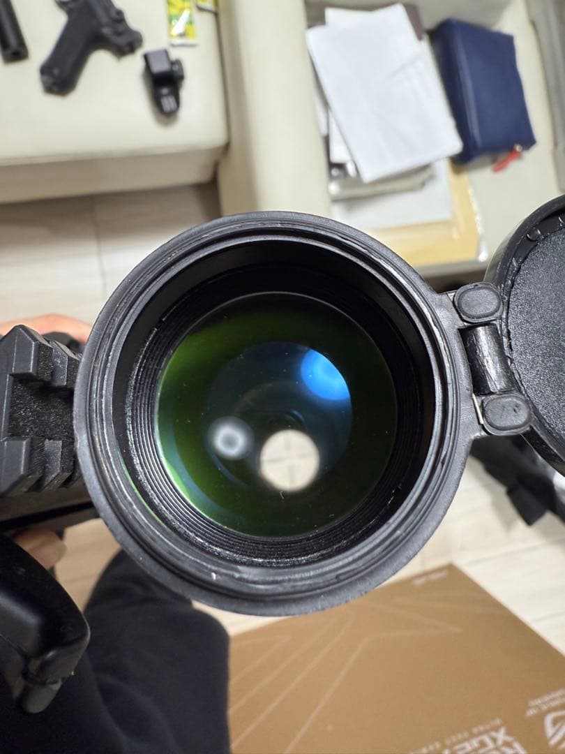 東京マルイAUG電動ガン スコープ付き