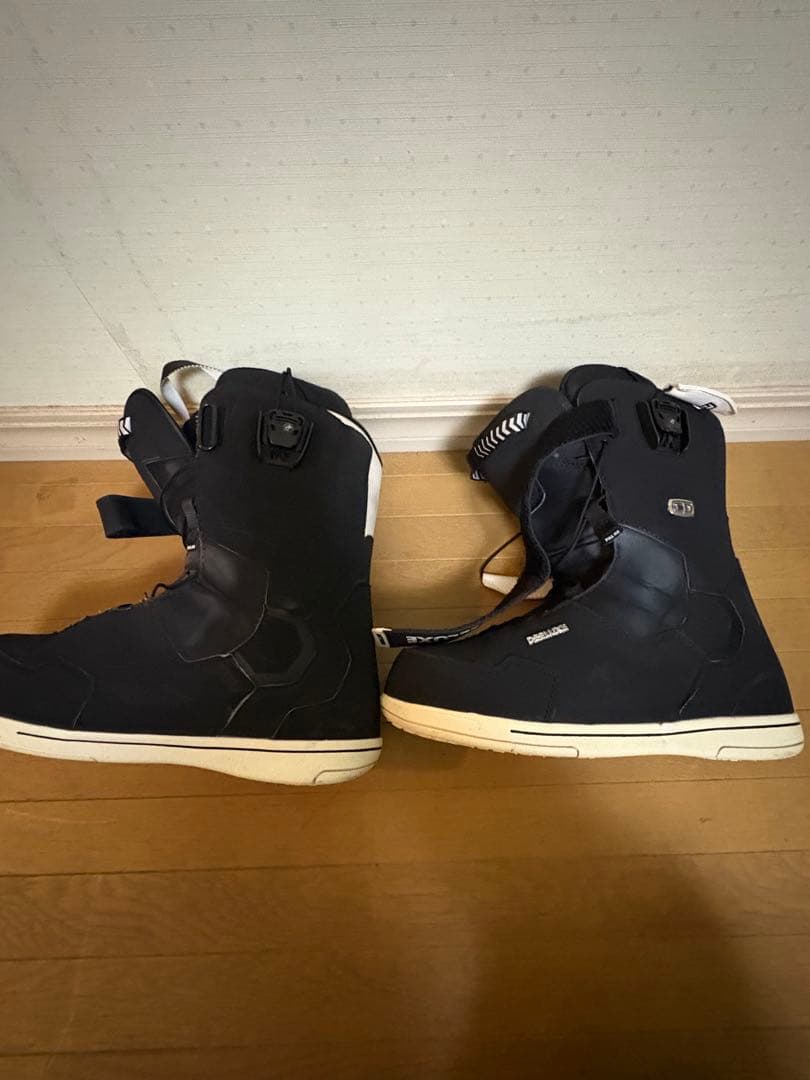 期間限定値下げID 7.1 ブラック スノーボードブーツ 27.5cm