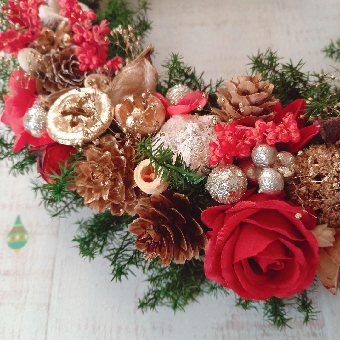 わりと大きめ⸜❤︎⸝‍真っ赤なバラのキラキラクリスマスリース★。.* 2022