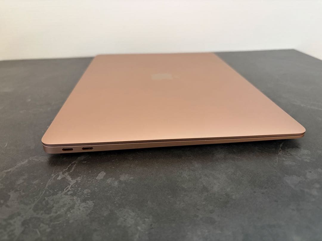 MacBook Air M1（2020） ゴールド ジャンク品