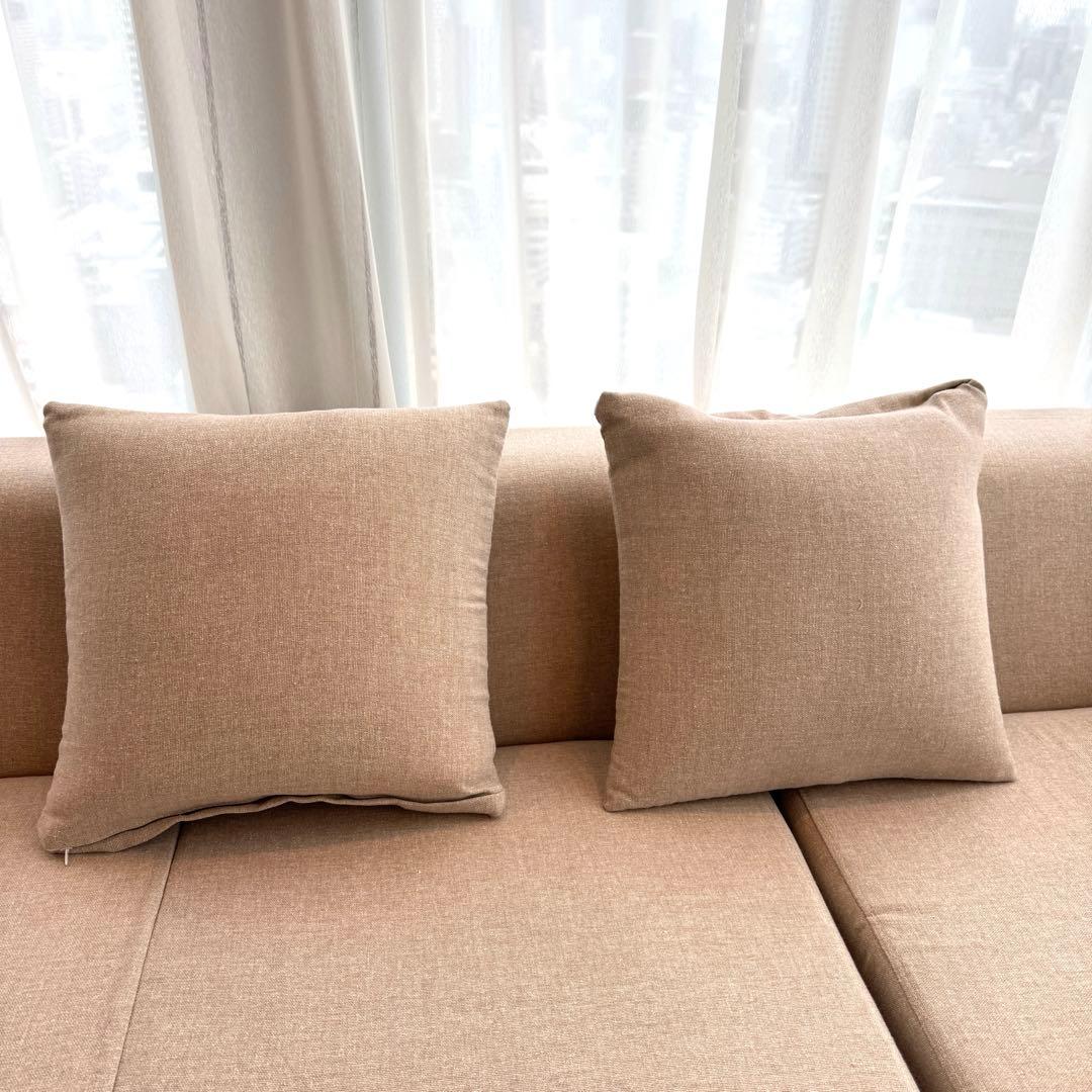 超美品 ローソファ 2人掛け 右肘置き モダン ベージュ