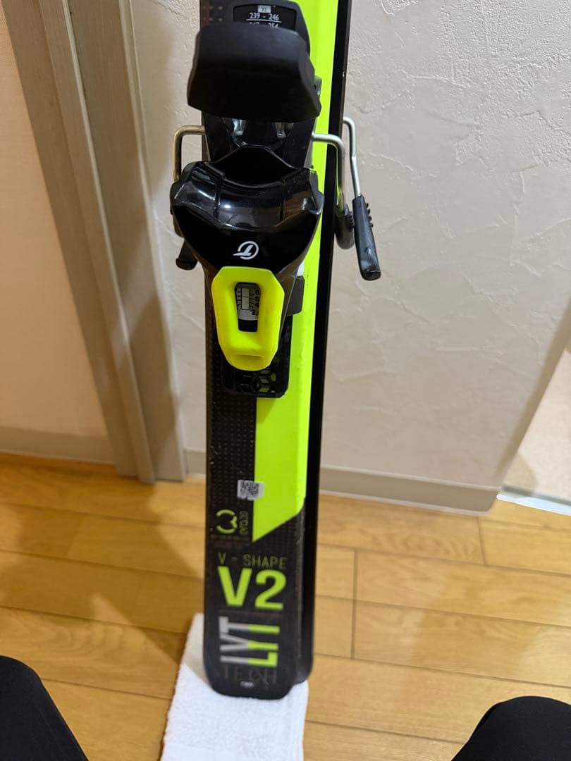 HEAD LYT V2 スキー　スキー板