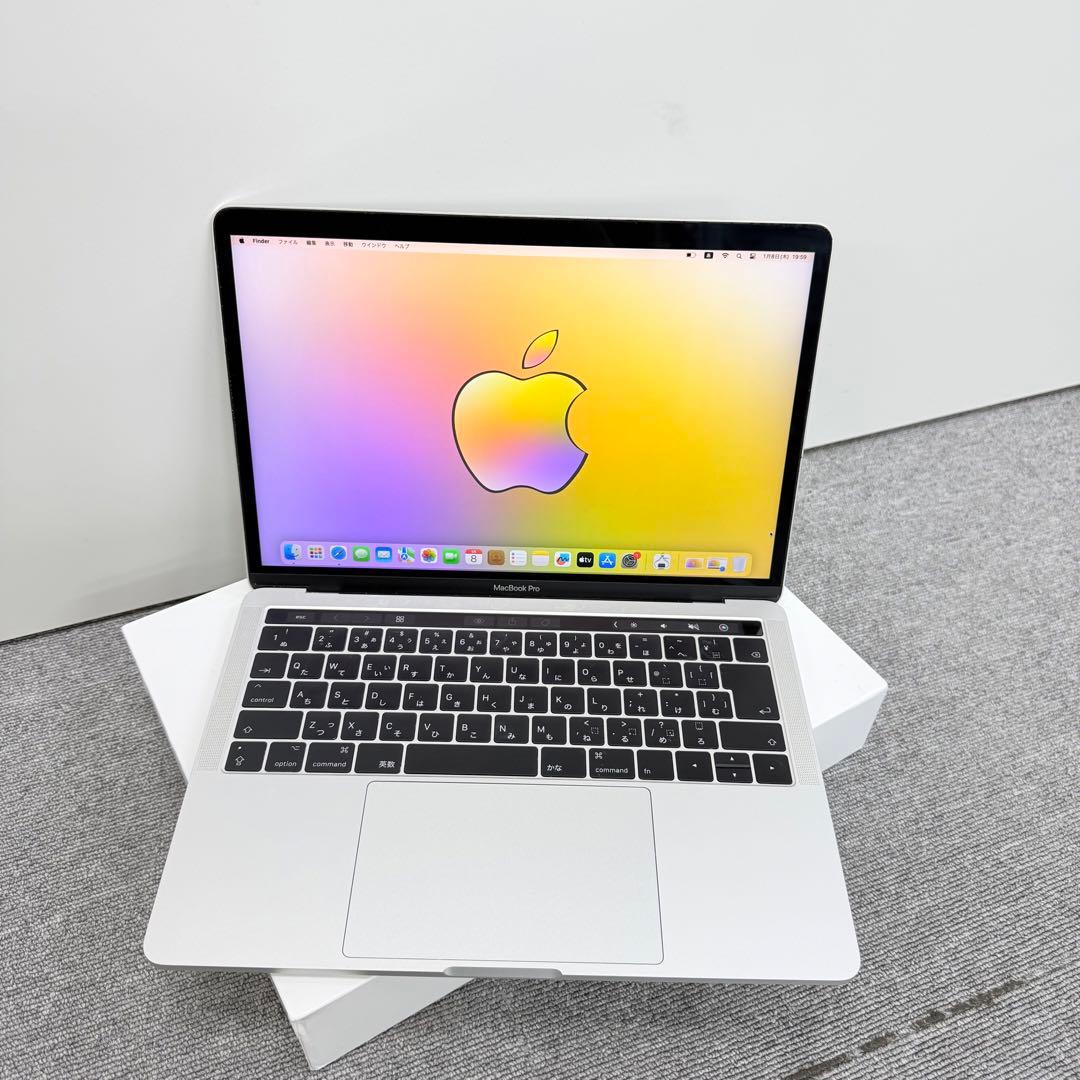 Macbook Pro 2017 13 インチ 16GB/512GB シルバー