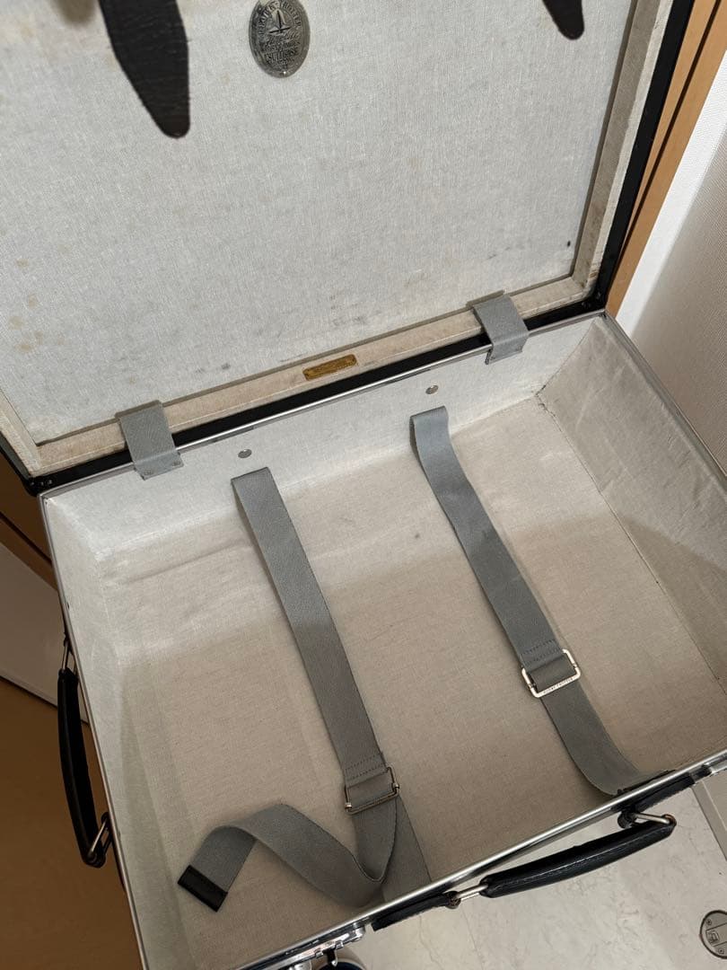 グローブトロッター globe trotter 2輪 黒