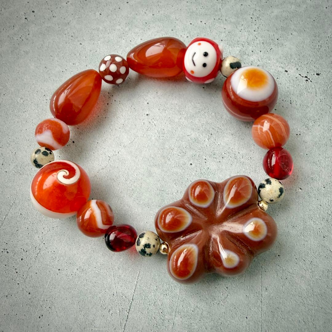赤くてかわいい蓮花羊眼天珠の厄除・お守りブレスレット
