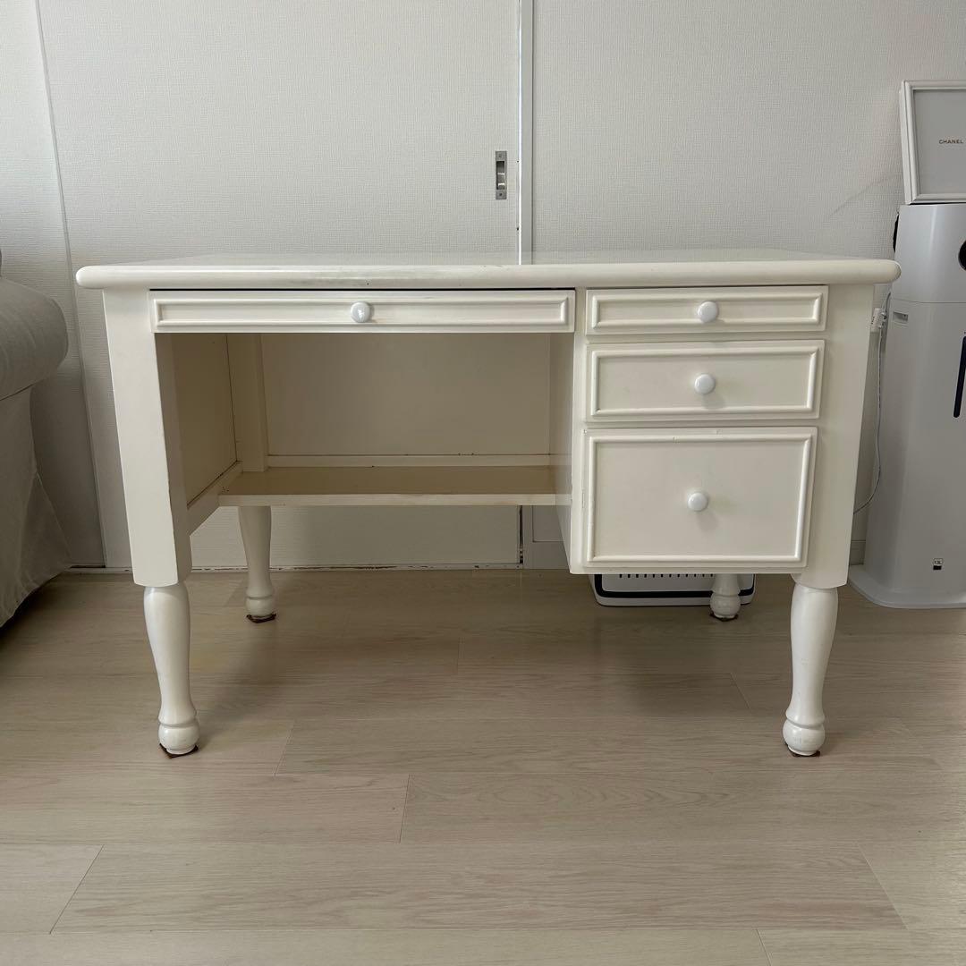 可愛い学習机　デスクワーク　フレンチ　カントリー