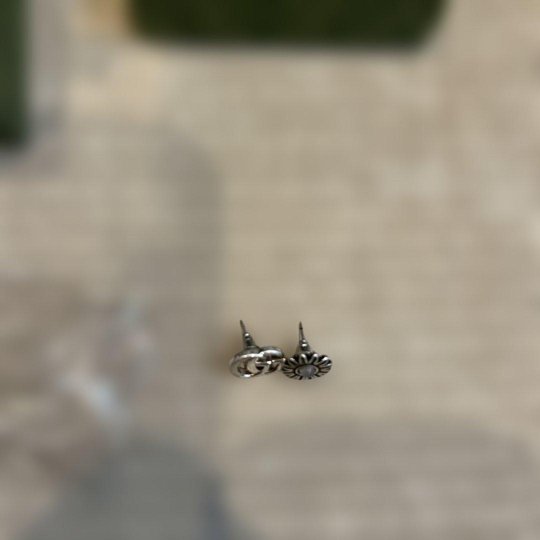 GUCCIシルバー調 花 リング ピアス(両耳用)