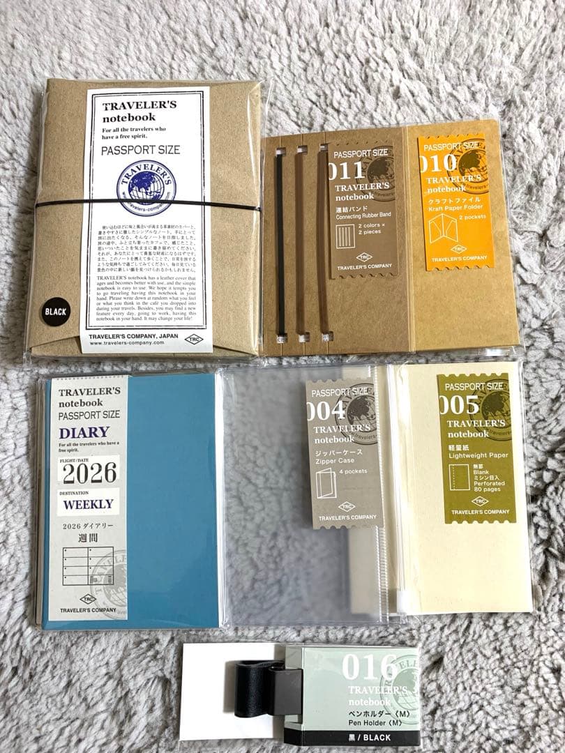 トラベラーズノート　パスポートサイズ　ブラック　他リフィル6点