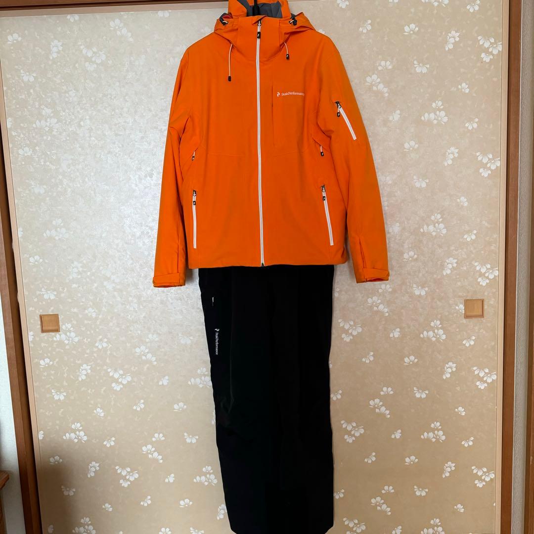 ピークパフォーマンス マルーン ジャケットパンツのセット XL