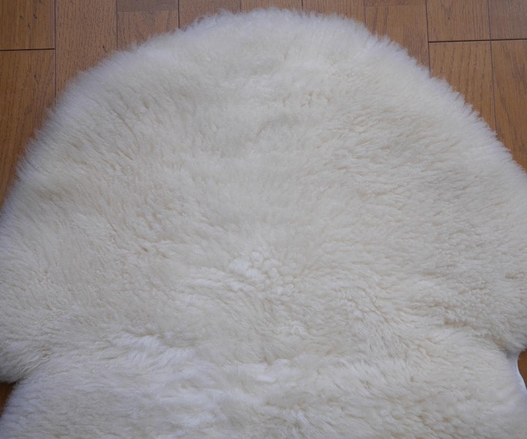 【未使用保管品】旭物産ムートンラグ 2枚セット クリーム色 アサヒムートン