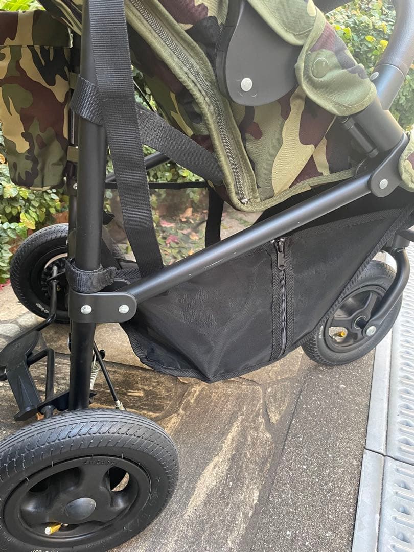 【美品】エアバギー⭐︎限定カラー 迷彩　ベビーカー