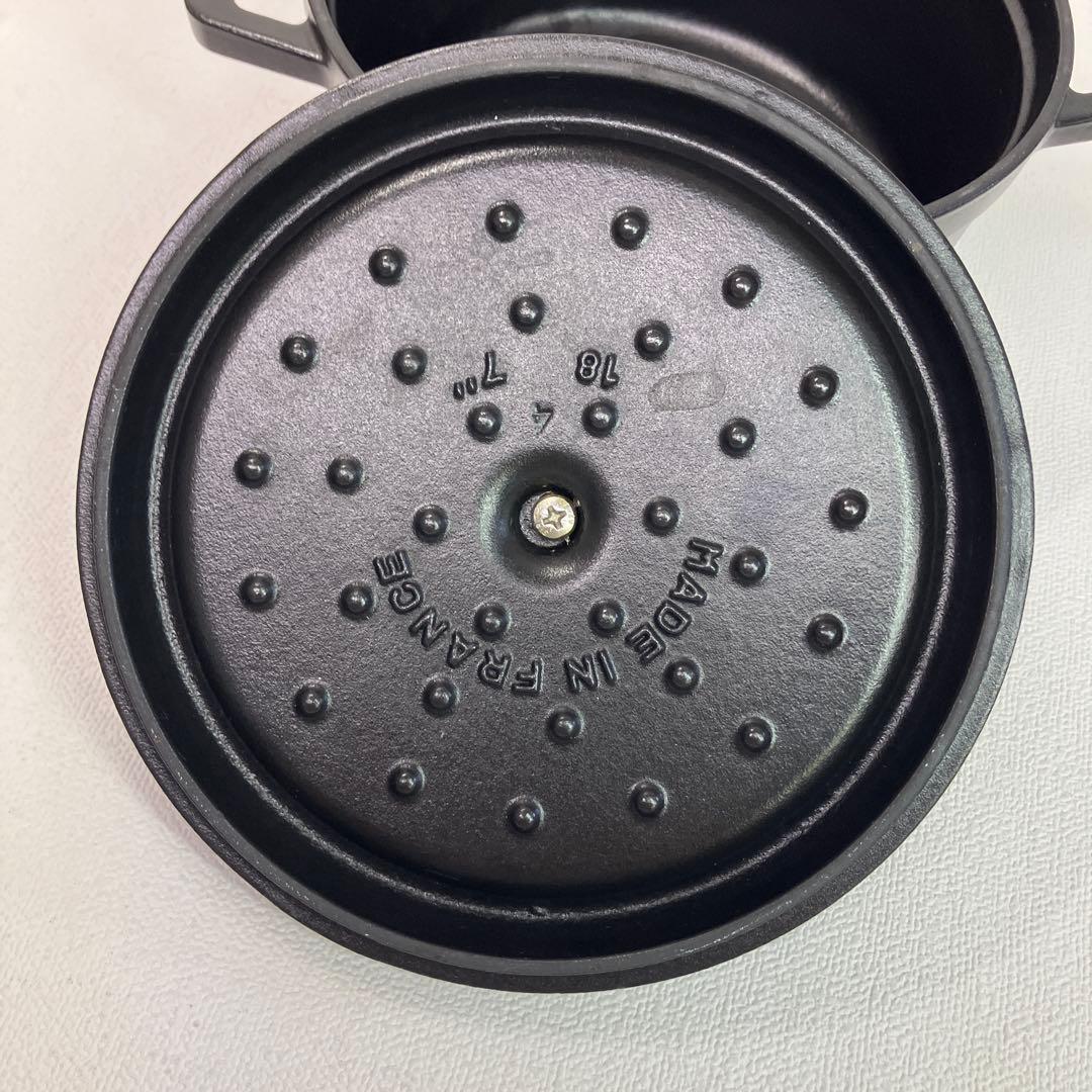 ストウブ staub ピコココット ラウンド ブラック