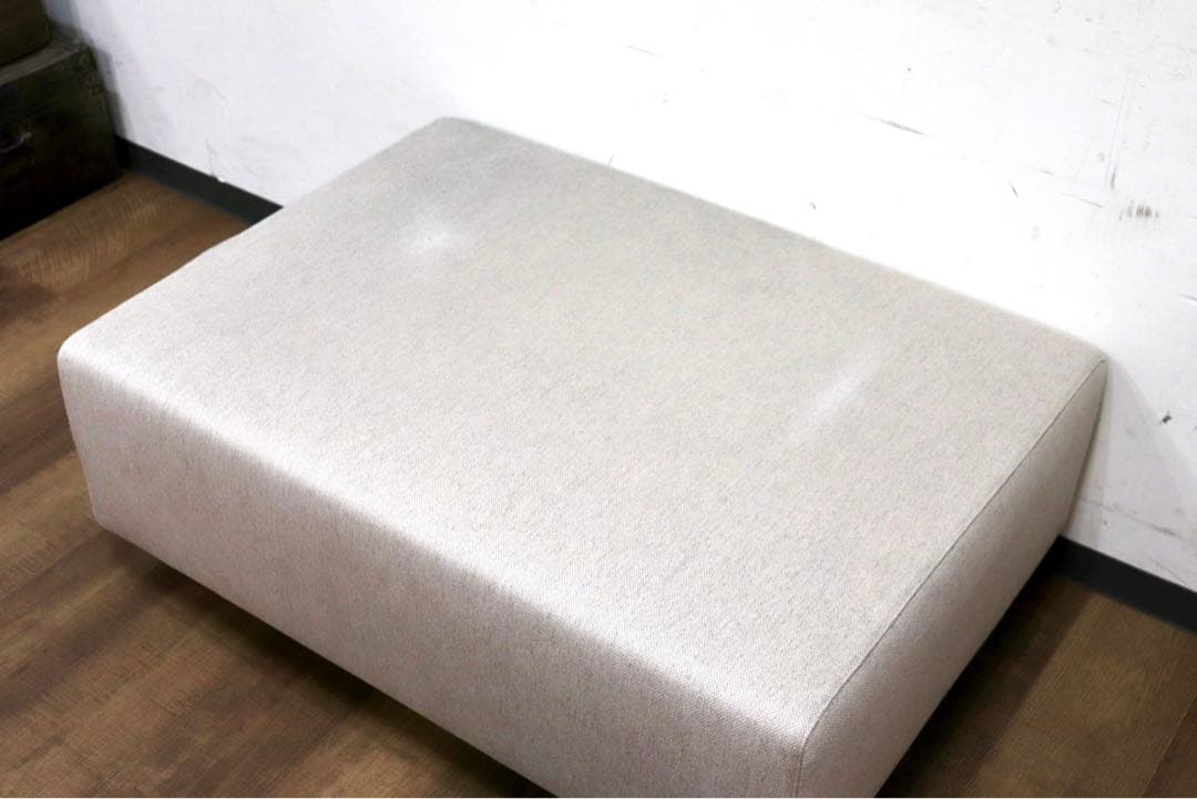 GMIH121C○cassina ix /イクスシー LIVING DIVANI