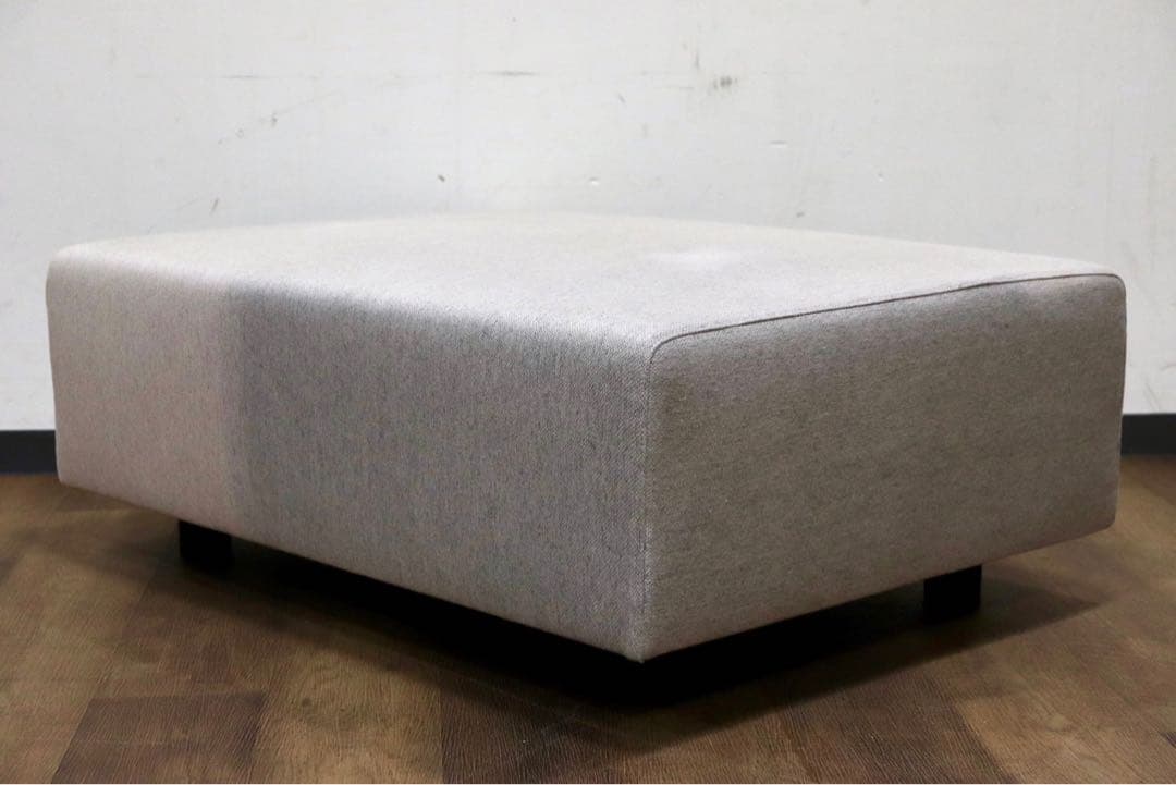 GMIH121C○cassina ix /イクスシー LIVING DIVANI