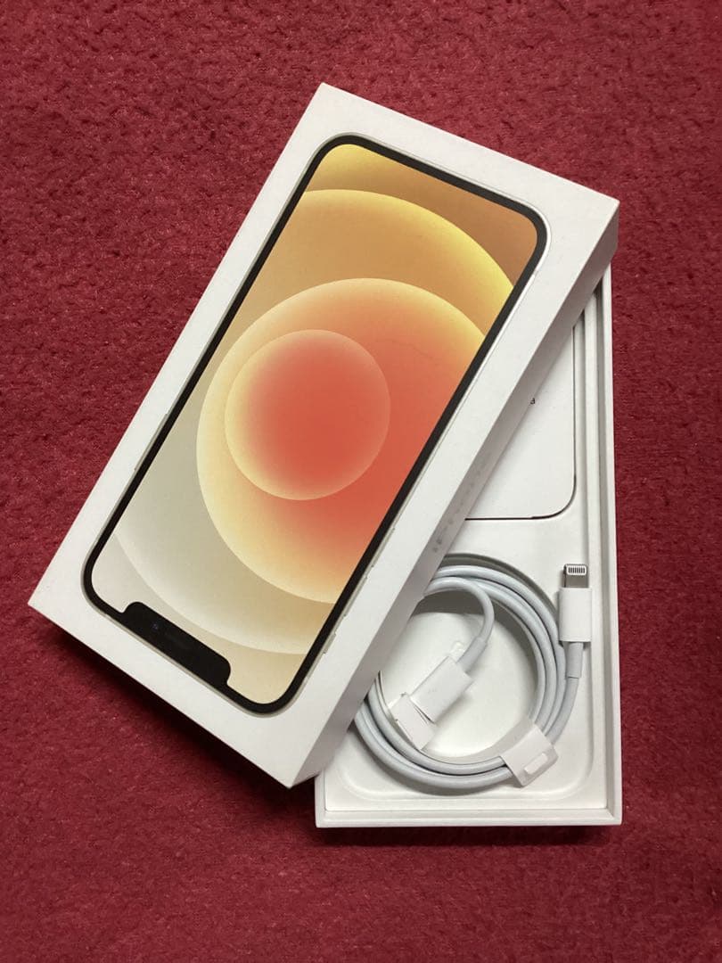 iPhone 12 美品