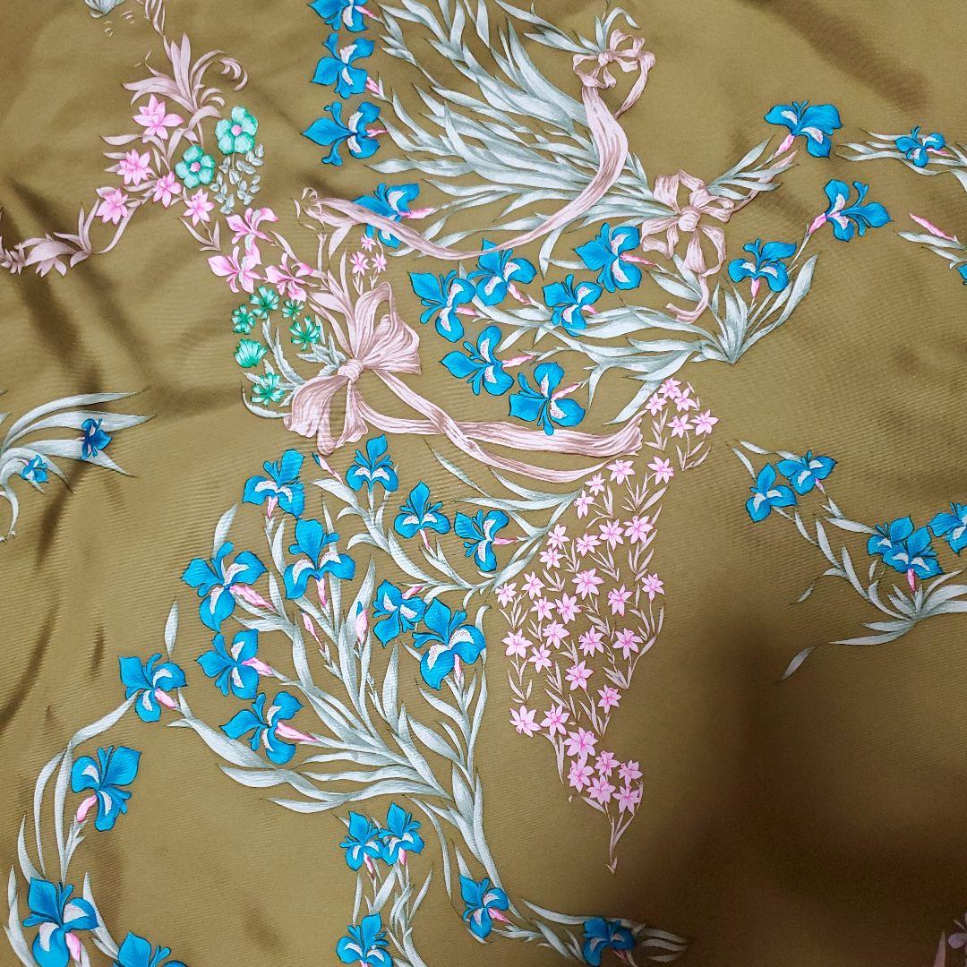 HERMES カレ90 花咲く馬　h.d´origny シルクスカーフ