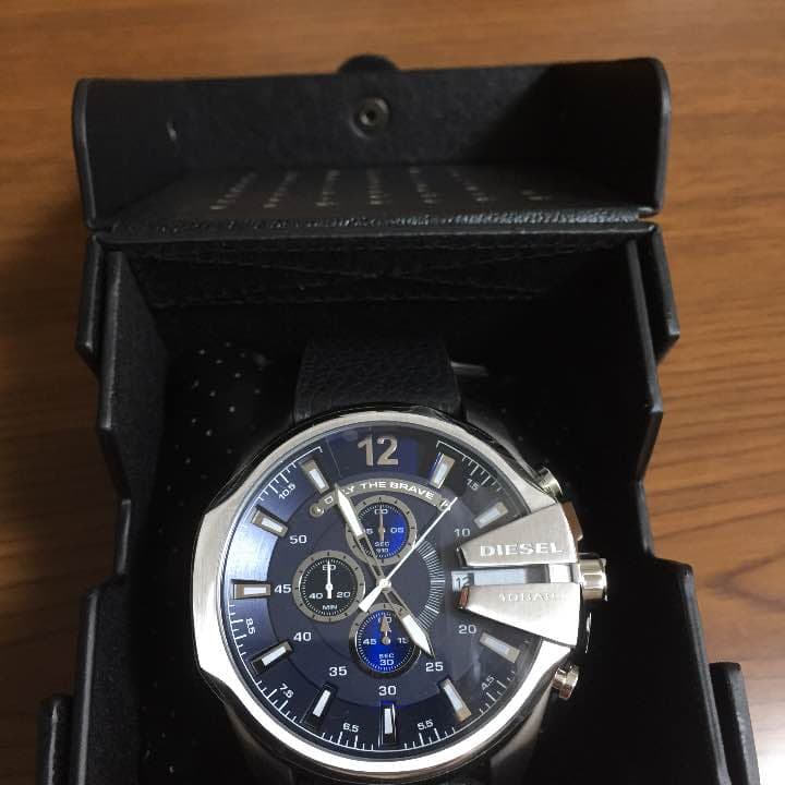 ディーゼル腕時計