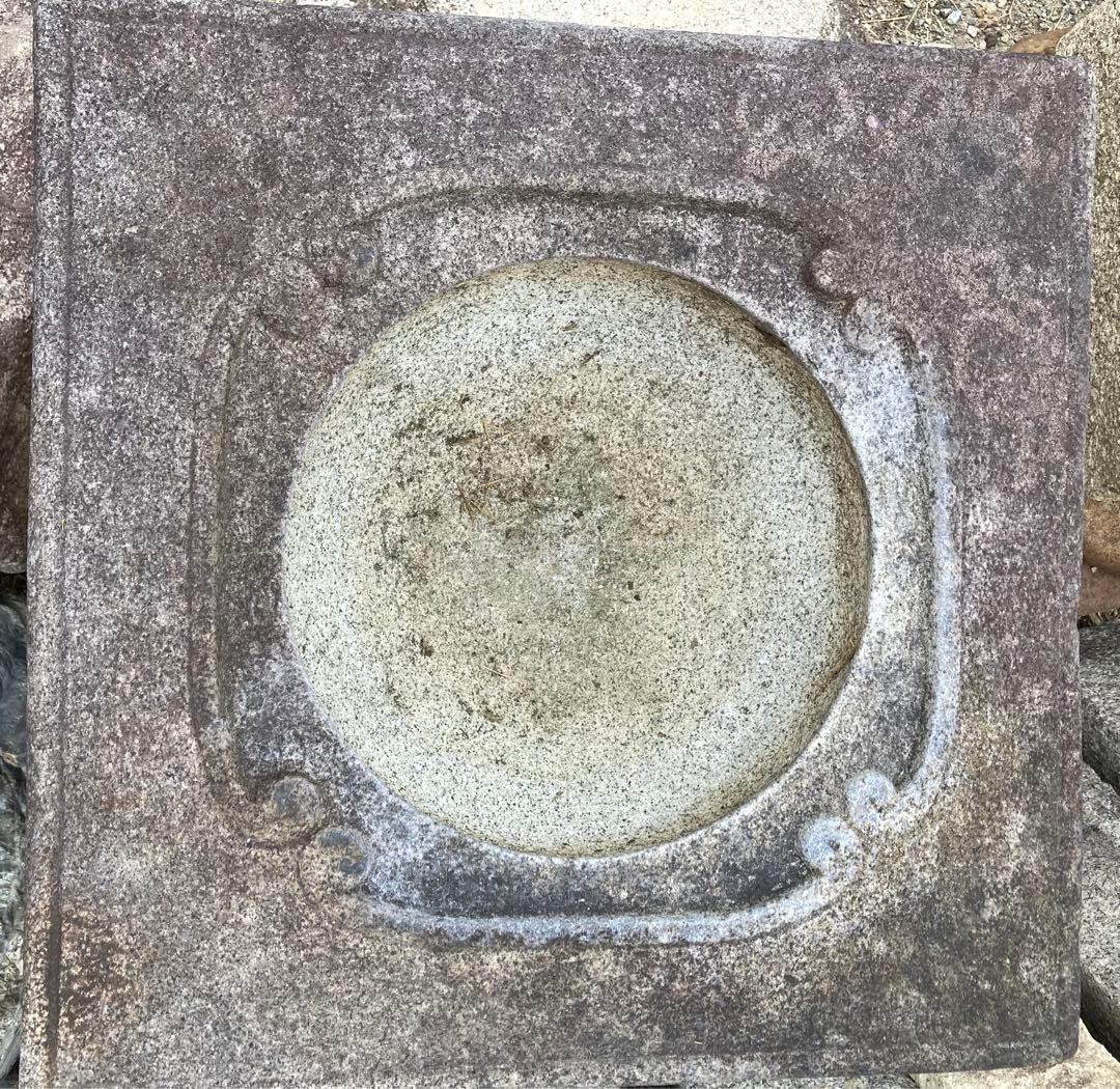 白川石製立手水鉢