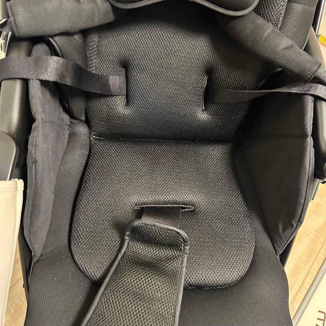 2025年アップリカ　ラクーナクッションフリープラスAD