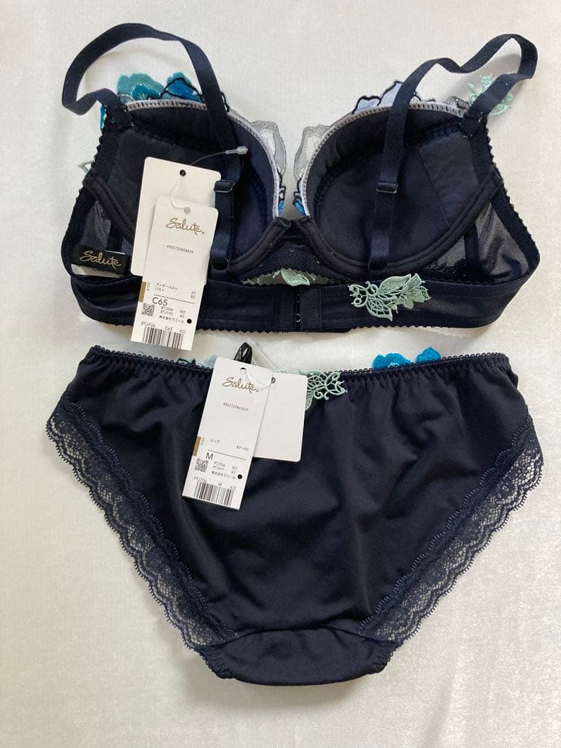 新品　ワコール　サルート 06G ベトナムの花嫁　C65 ノーマルM KO